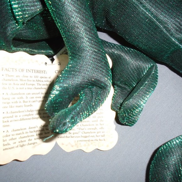 Folktails by Folkmanis Chameleon Hand Puppet NWT - Picture 3 of 9